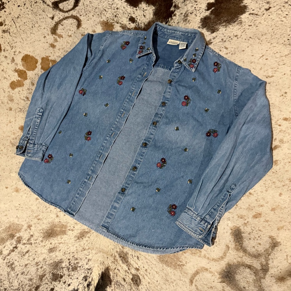 Classic Elements Light Blue Denim Shirt with Floral Embroidery